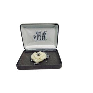 Nolan Miller Glamour Coll Silver Tone Cream And Rhinestone Flower Brooch (6196)